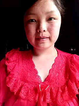 XoiXoi232 online show from 04/15/26, 10:22