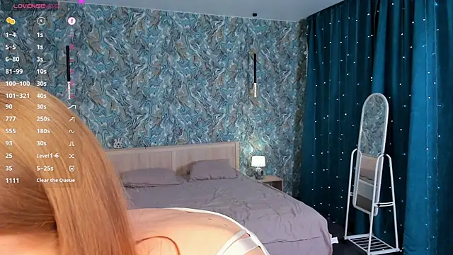 OdellaFrake online show from 03/12/26, 07:42