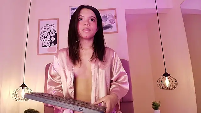 Isabelgh  online show from 10/29/25, 03:42