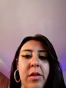 Catti Brie online show from 11/30/25, 11:36