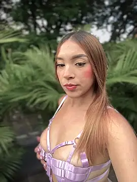 Snapshot of AmberAngelXXX chatting on 09/15/25, 09:15 AmberAngelXXX online show from 09/15/25, 09:15