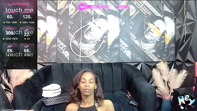 Lilmisbaddyxxx online show from 11/05/25, 04:51