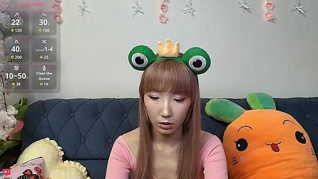 Snapshot of Yume_ko chatting on 06/27/26, 11:54 Yume ko online show from 06/27/26, 11:54