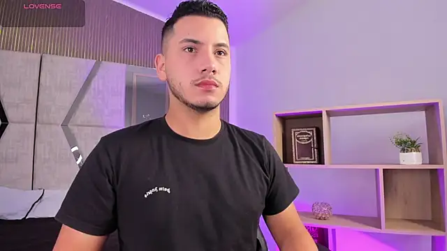 Axel grey  online show from 02/22/26, 12:36