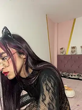  Amatista Fire online show from 02/25/26, 01:32