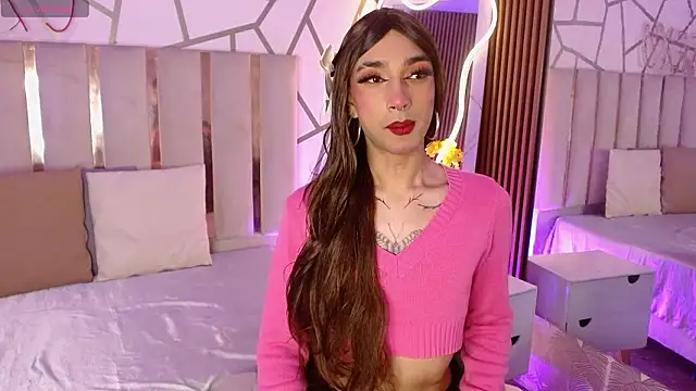 CYRUS TAY online show from 02/18/26, 12:45