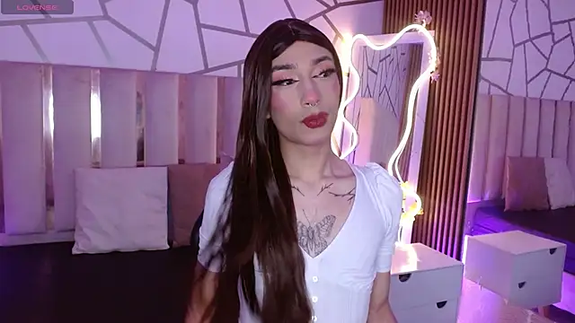 CYRUS TAY online show from 03/24/26, 12:21