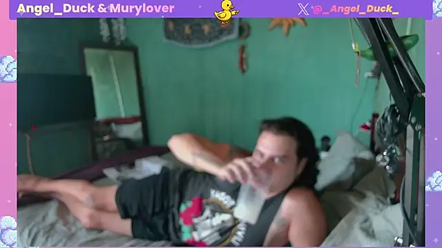 Angel Duck online show from 04/30/26, 04:24