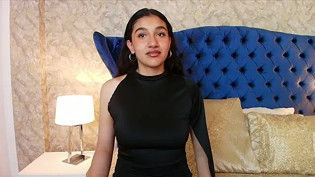 ValentiinaCruz online show from 12/19/25, 10:17