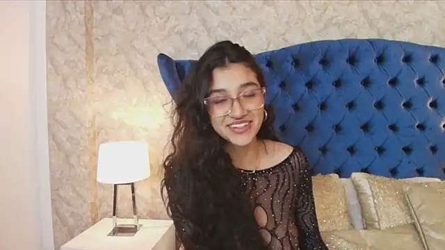 ValentiinaCruz online show from 01/05/26, 08:56