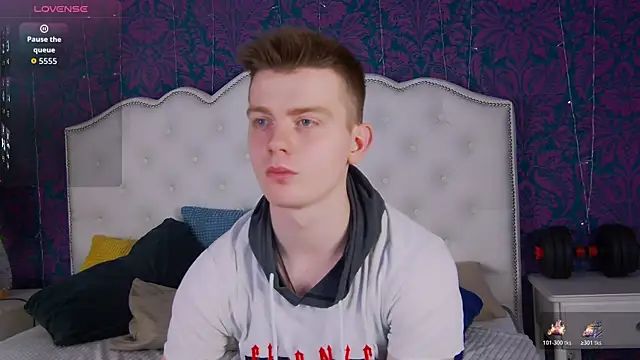 Happydeimos online show from 04/18/26, 09:37