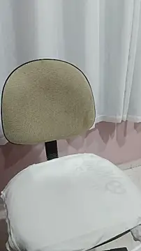  SexyPetite  online show from 04/10/26, 05:45