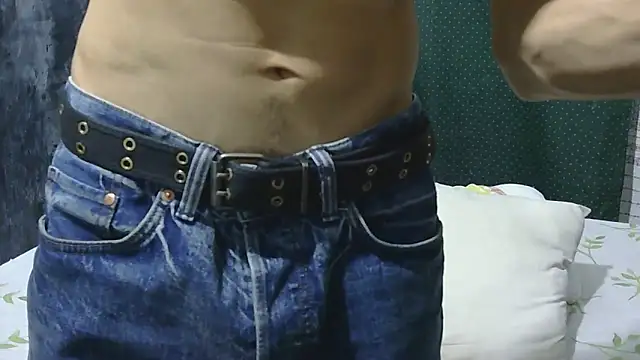 Samuel Hills II online show from 03/11/26, 12:11