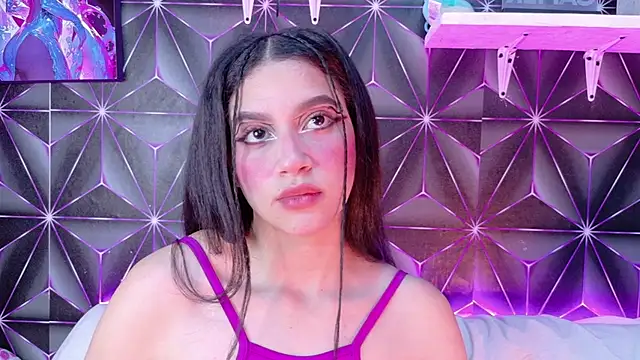 Megan Luxe online show from 10/01/25, 04:29