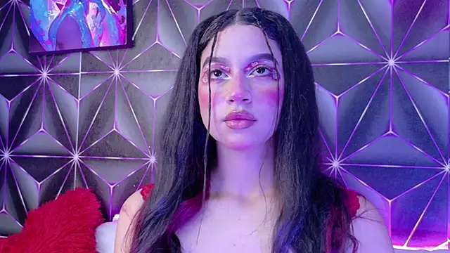 Megan Luxe online show from 10/04/25, 04:43