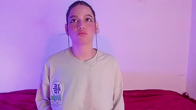 Megan Luxe online show from 03/04/26, 08:09