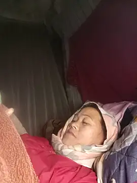 MaiHoa69 online show from 12/17/25, 12:22