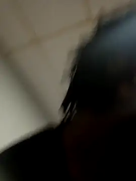 Snapshot of Longthickdick33 chatting on 11/01/25, 05:37 Longthickdick33 online show from 11/01/25, 05:37