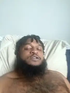 Snapshot of Longthickdick33 chatting on 11/06/25, 08:15 Longthickdick33 online show from 11/06/25, 08:15