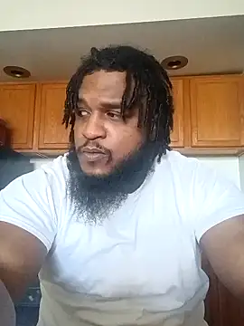 Snapshot of Longthickdick33 chatting on 02/13/26, 04:25 Longthickdick33 online show from 02/13/26, 04:25