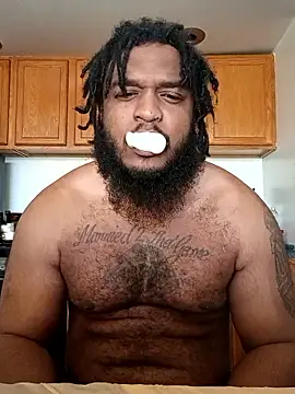 Longthickdick33 online show from 04/06/26, 01:45