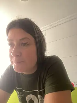 Abby-LS online show from 12/19/25, 02:24