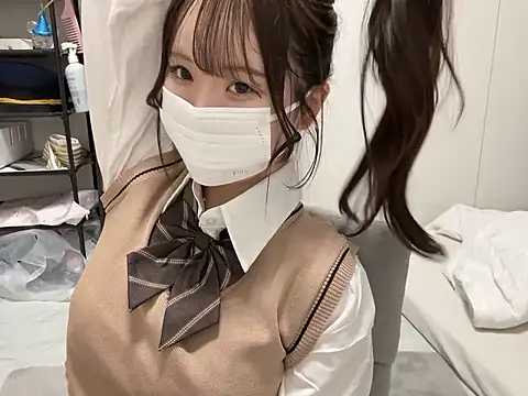 nano-da-u online show from 10/26/25, 02:12