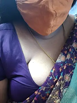 TAMIL ELAKKIYA online show from 02/10/26, 08:24