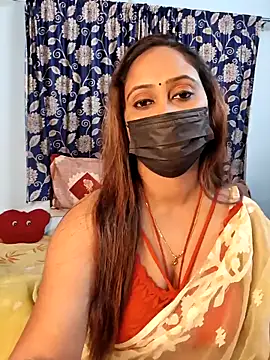 Cute-lusi online show from 11/05/25, 07:47