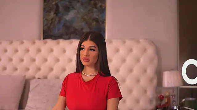 BellaNoirre online show from 04/21/26, 06:12