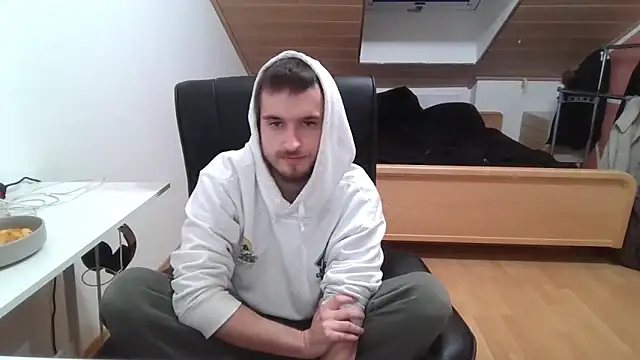 Bez3ybik online show from 10/25/25, 10:48