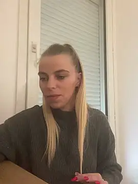 BrumeLove online show from 04/14/26, 08:42