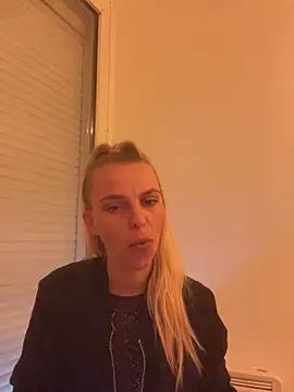 BrumeLove online show from 05/11/26, 07:47