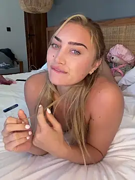 auriangel online show from 02/01/26, 11:58