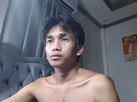 charlie0728 online show from 09/12/25, 09:53