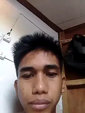 charlie0728 online show from 10/03/25, 11:24