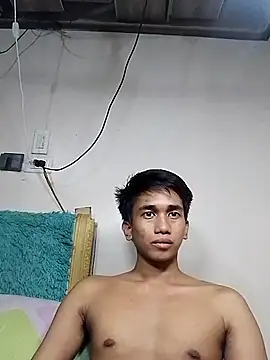 Snapshot of charlie0728 chatting on 05/16/26, 01:54 charlie0728 online show from 05/16/26, 01:54