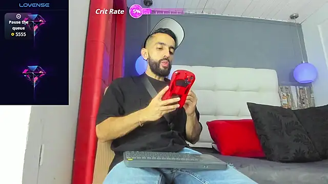 Yiyo10  online show from 02/09/26, 02:59