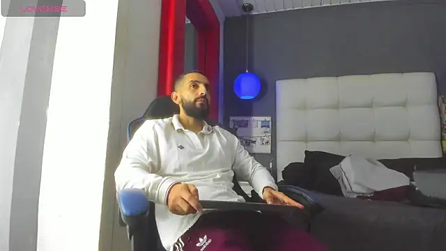 Yiyo10  online show from 02/23/26, 03:26