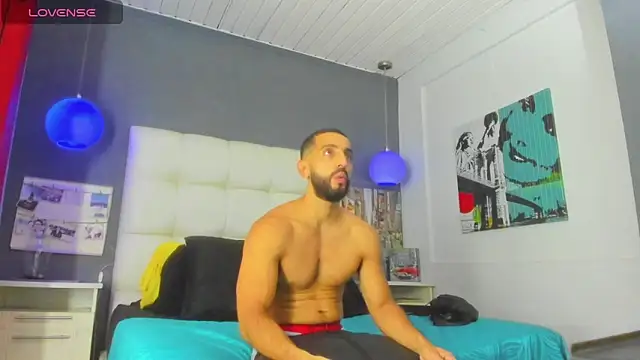 Yiyo10  online show from 03/17/26, 08:56