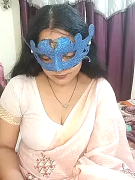 MEERAcle online show from 02/26/26, 04:00