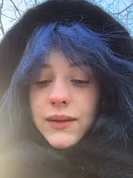 Only April online show from 02/06/26, 09:45