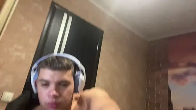 MusclePhantom online show from 11/23/25, 10:09