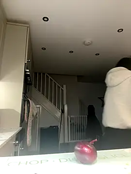 BELLABLACKXUK online show from 10/21/25, 05:13