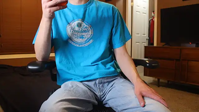 jjjjjfive online show from 03/23/26, 02:37