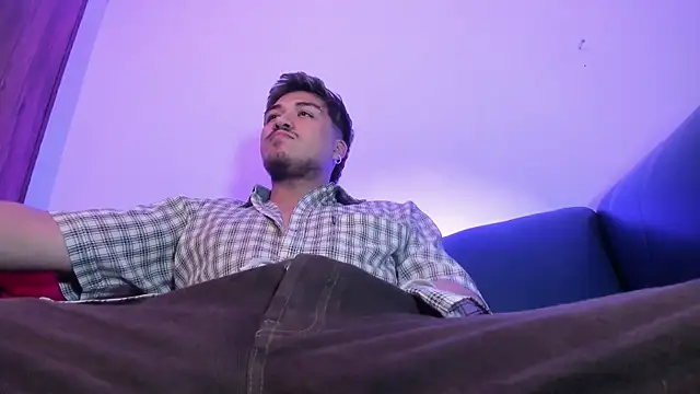 juanmechanic  online show from 02/25/26, 04:44