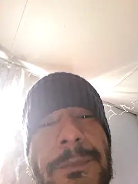 Snapshot of MassedParidae chatting on 02/26/26, 04:50 MassedParidae online show from 02/26/26, 04:50