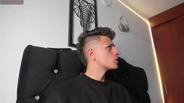 kevin ahss online show from 11/20/25, 10:09