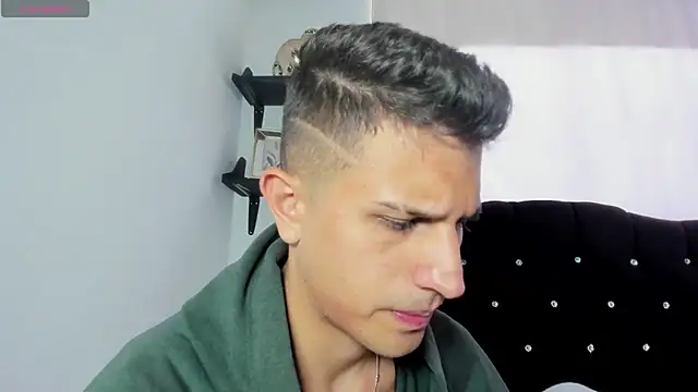 kevin ahss online show from 04/15/26, 08:42