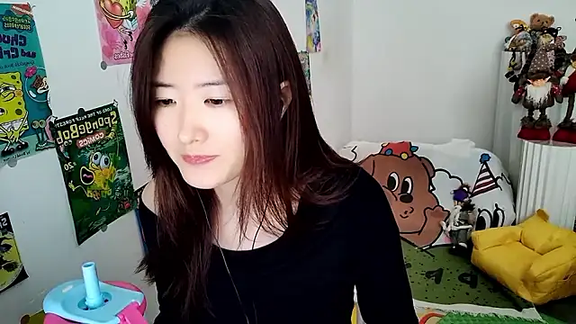 Moonlight-23 online show from 09/22/25, 07:10